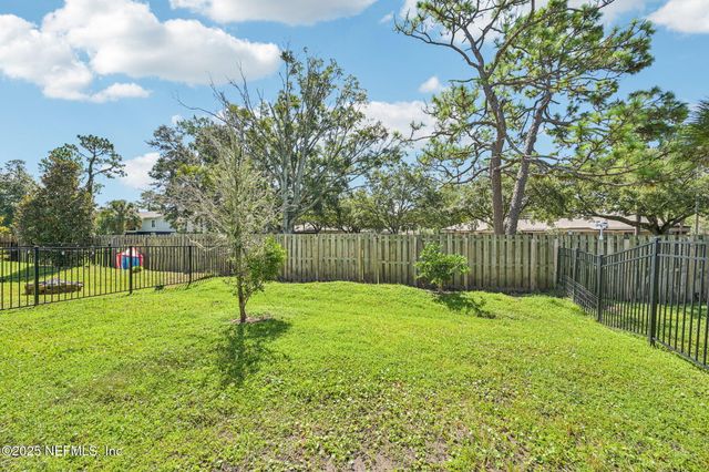 8109 ECHO SPRINGS Road, Jacksonville, FL 32256
