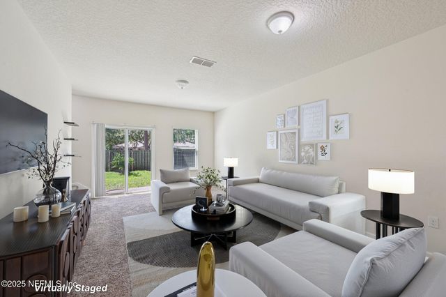 8109 ECHO SPRINGS Road, Jacksonville, FL 32256