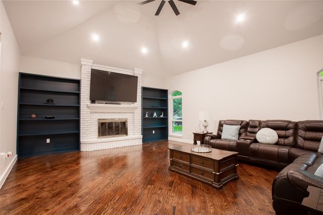 509 Farine Drive, Irving, TX 75062