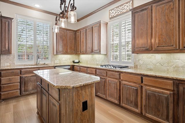 615 Rainforest Lane, Allen, TX 75013