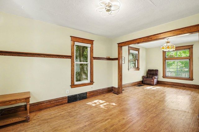 350 Hope Street, Saint Paul, MN 55106