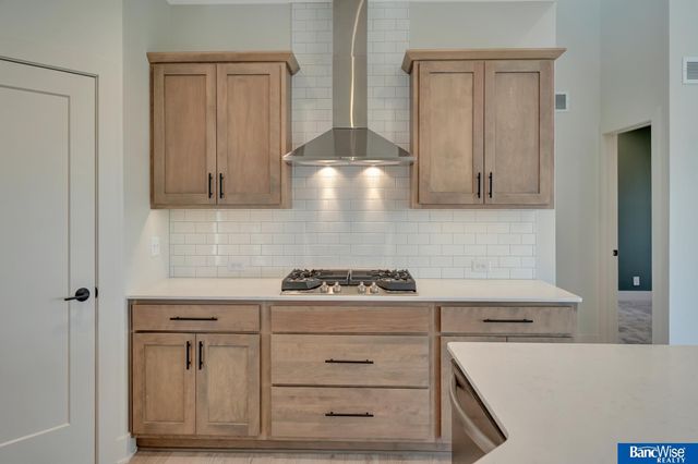 436 S 88Th Street, Lincoln, NE 68520