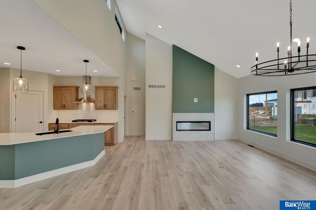 436 S 88Th Street, Lincoln, NE 68520