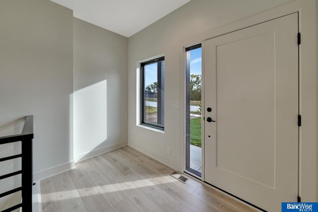 436 S 88Th Street, Lincoln, NE 68520