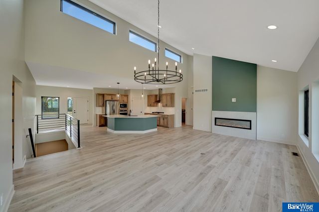 436 S 88Th Street, Lincoln, NE 68520