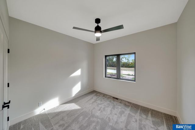 436 S 88Th Street, Lincoln, NE 68520