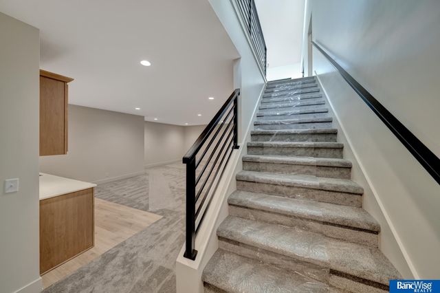 436 S 88Th Street, Lincoln, NE 68520