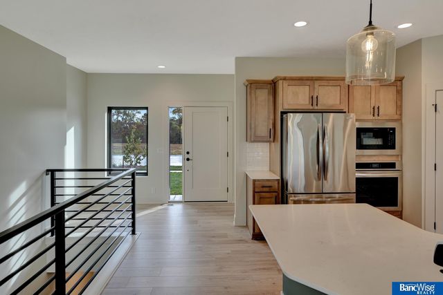 436 S 88Th Street, Lincoln, NE 68520