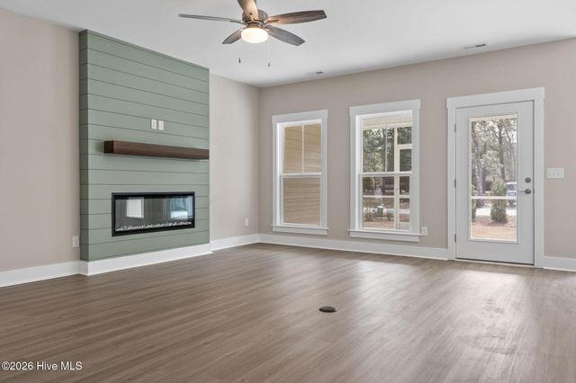 365 Lockwood Lane SW, Supply, NC 28462