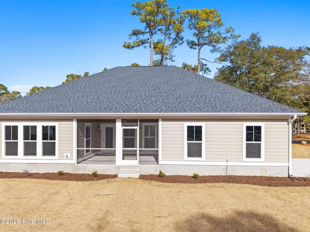 365 Lockwood Lane SW, Supply, NC 28462