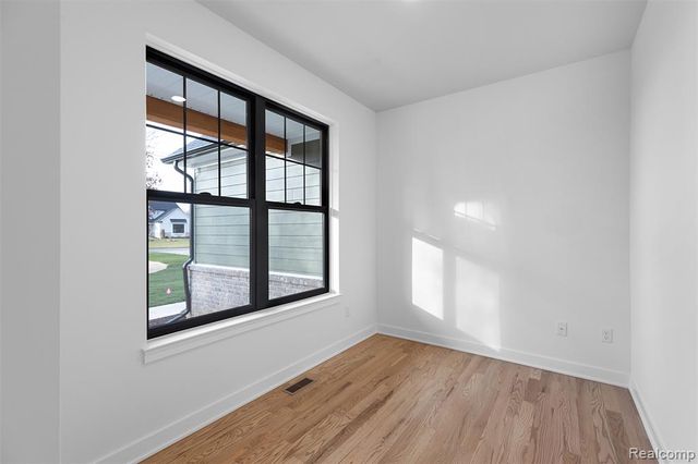 4253 Link Drive, Brighton, MI 48114