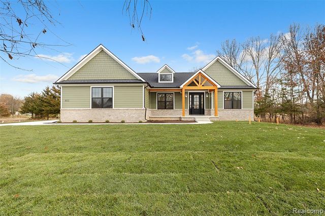 4253 Link Drive, Brighton, MI 48114