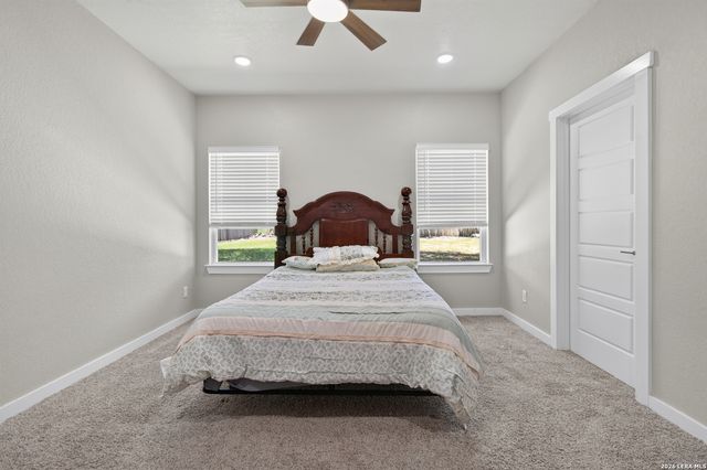 15227 ROSA TRL, San Antonio, TX 78253