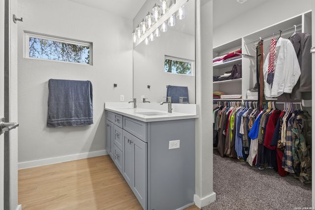 15227 ROSA TRL, San Antonio, TX 78253