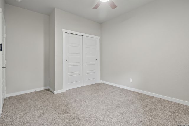 15227 ROSA TRL, San Antonio, TX 78253