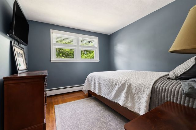 79 Martin Rd, Reading, MA 01867