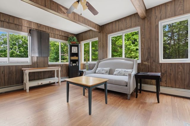 79 Martin Rd, Reading, MA 01867