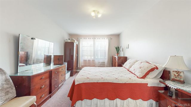 79-20 Kneeland Avenue, Elmhurst, NY 11373