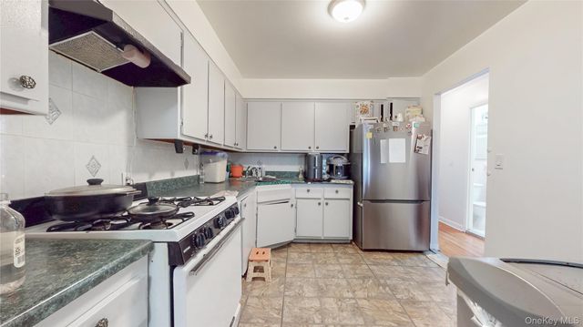 79-20 Kneeland Avenue, Elmhurst, NY 11373