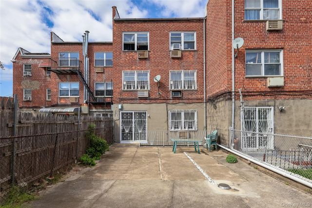 79-20 Kneeland Avenue, Elmhurst, NY 11373