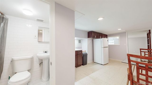 79-20 Kneeland Avenue, Elmhurst, NY 11373