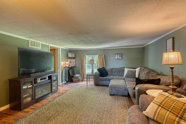 755 Dunn Cemetery Road, Mount Vernon, IN 47620