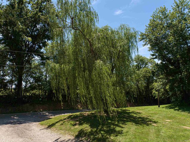 755 Dunn Cemetery Road, Mount Vernon, IN 47620