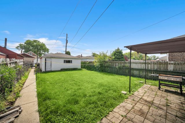 5123 S Avers Avenue, Chicago, IL 60632