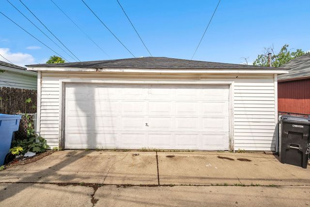 5123 S Avers Avenue, Chicago, IL 60632
