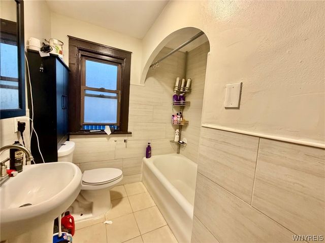 332 Parkridge Avenue, Buffalo, NY 14215