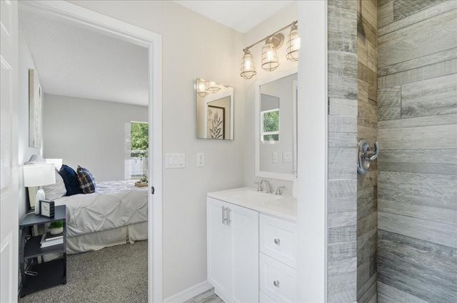 4007 E MILLER AVENUE, Tampa, FL 33617