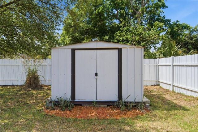 4007 E MILLER AVENUE, Tampa, FL 33617