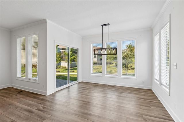 16236 Broadmoor Street, Overland Park, KS 66085