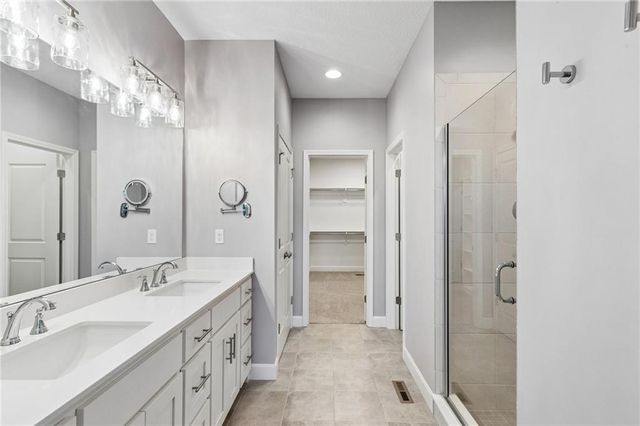 16236 Broadmoor Street, Overland Park, KS 66085