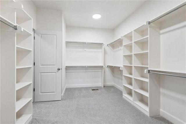 16236 Broadmoor Street, Overland Park, KS 66085