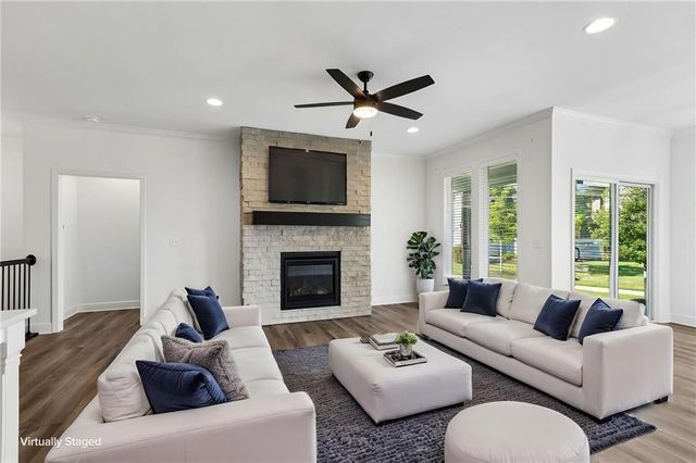 16236 Broadmoor Street, Overland Park, KS 66085