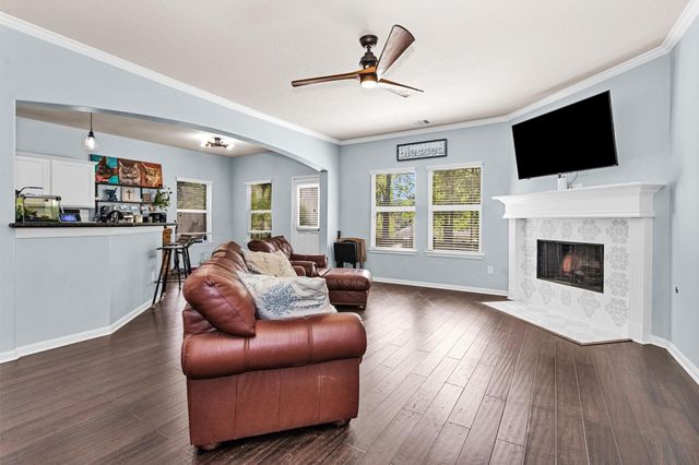 10635 Forest Creek Drive, Conroe, TX 77318