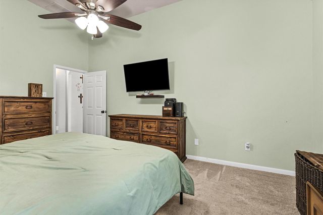 10635 Forest Creek Drive, Conroe, TX 77318