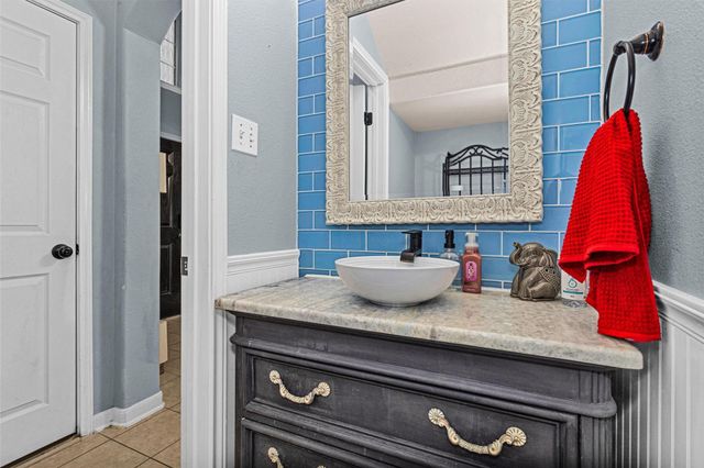 10635 Forest Creek Drive, Conroe, TX 77318