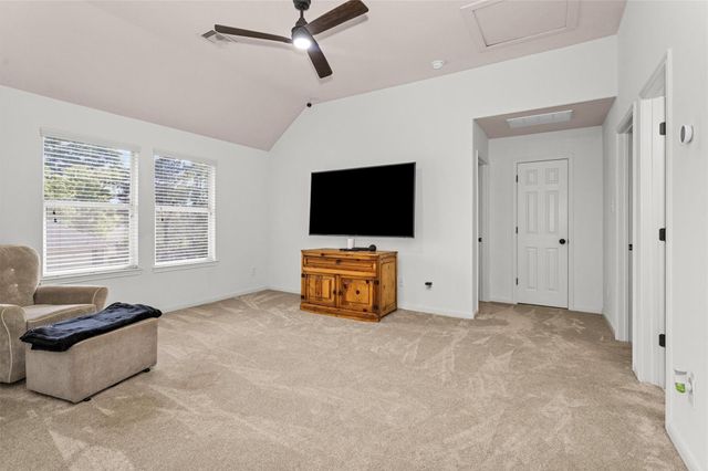 10635 Forest Creek Drive, Conroe, TX 77318