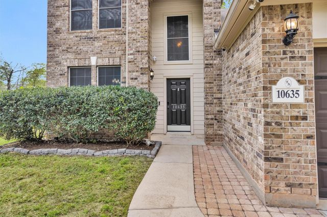 10635 Forest Creek Drive, Conroe, TX 77318