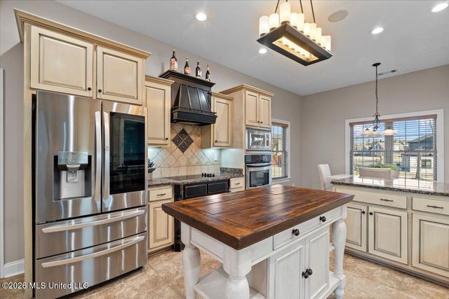 2615 Pimberton Cove, Southaven, MS 38672