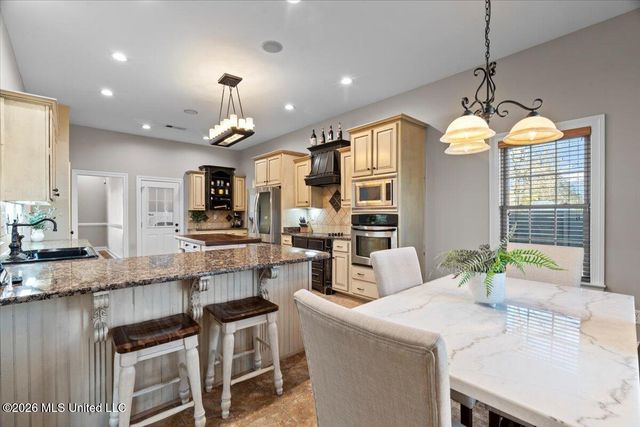 2615 Pimberton Cove, Southaven, MS 38672