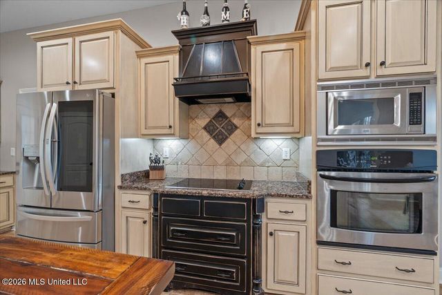 2615 Pimberton Cove, Southaven, MS 38672