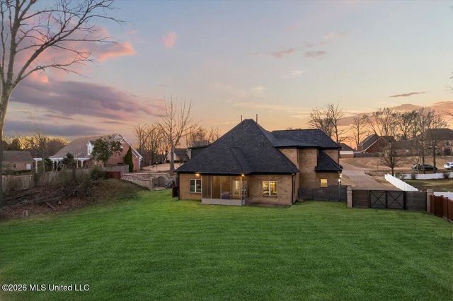 2615 Pimberton Cove, Southaven, MS 38672