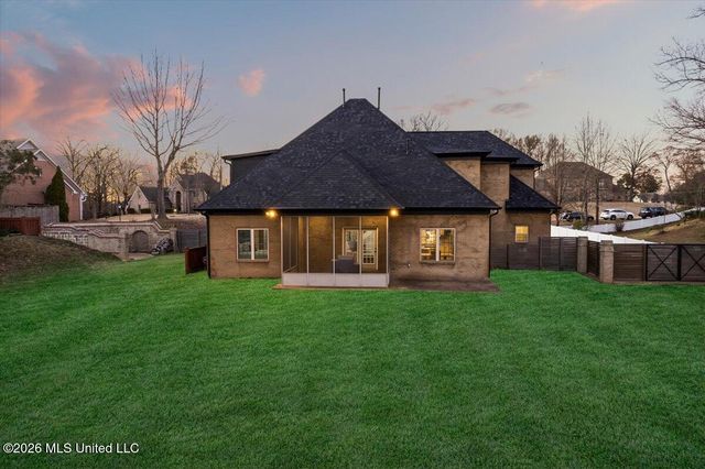 2615 Pimberton Cove, Southaven, MS 38672