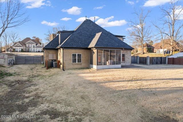 2615 Pimberton Cove, Southaven, MS 38672