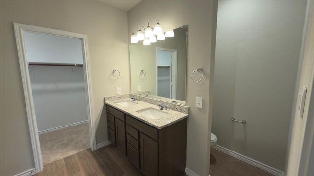 1219 Canton Dr, College Station, TX 77845