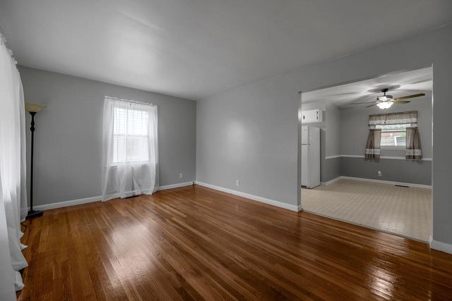829 Carneal Road, Lexington, KY 40505