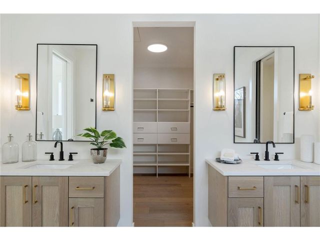 13975 27th Street N, West Lakeland Twp, MN 55082